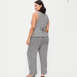 High-Waisted Linen-Blend Straight-Leg Pants